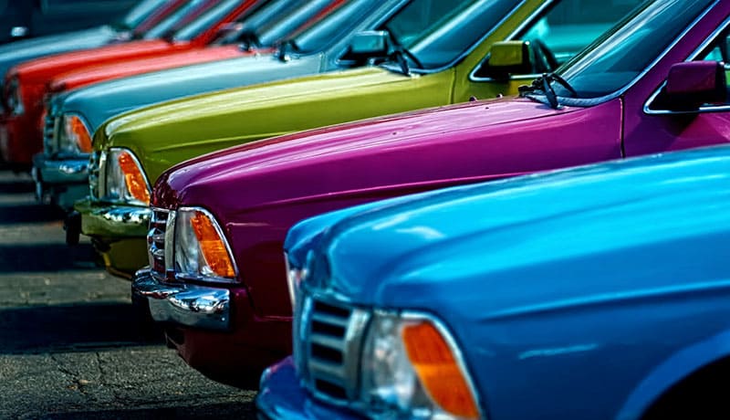 Топ-10 самых популярных цвета авто в России в 2025 году