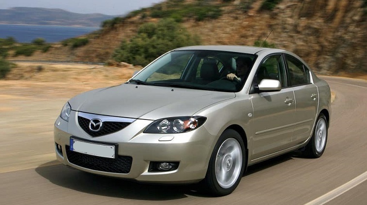 Новая Mazda 3 2022 года — самая безопасная модель в своем классе. Почему она непопулярна в России?
